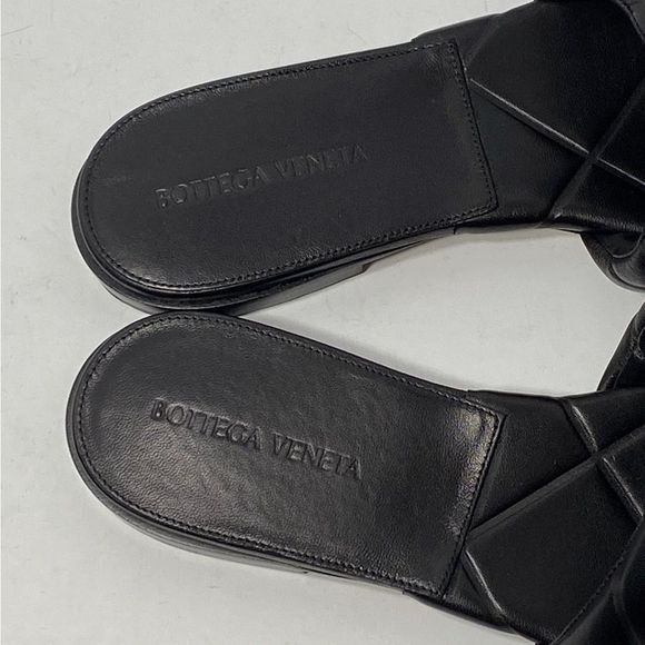 Bottega Veneta The Padded Flat Sandals size 40 - Picture 5 of 12
